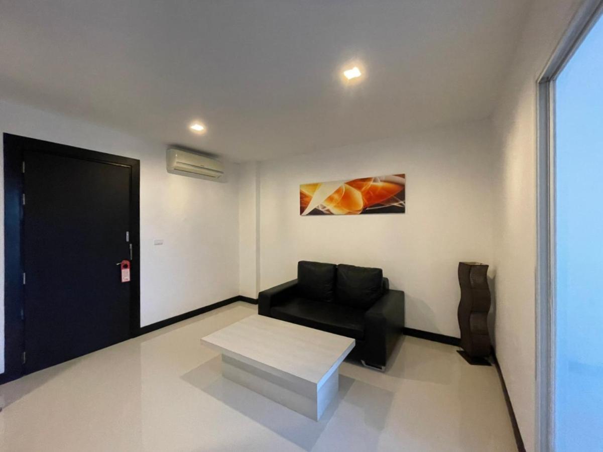 Lae Lay Suites Hotel Karon Luaran gambar