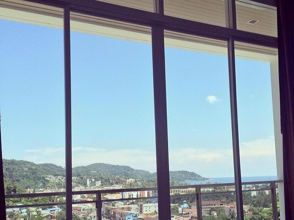 Lae Lay Suites Hotel Karon Luaran gambar
