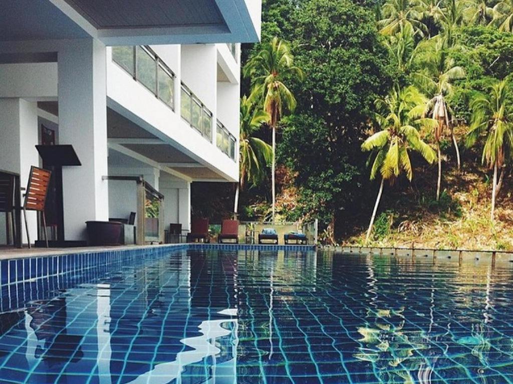 Lae Lay Suites Hotel Karon Luaran gambar