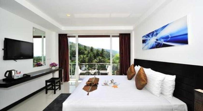 Lae Lay Suites Hotel Karon Luaran gambar