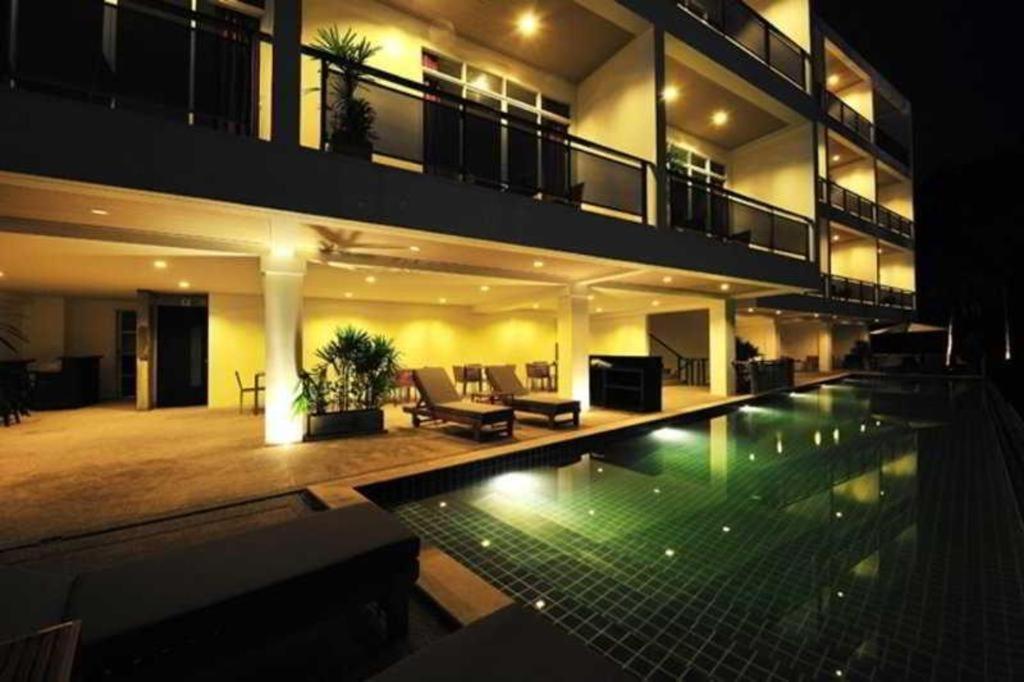 Lae Lay Suites Hotel Karon Luaran gambar